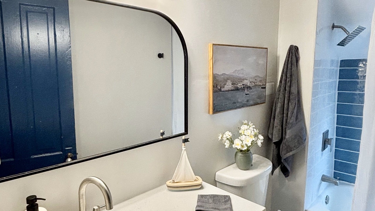 Photo of Bathroom in Avondale