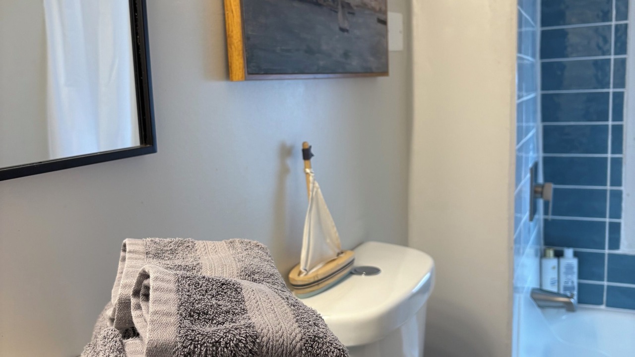 Photo of Bathroom in Avondale