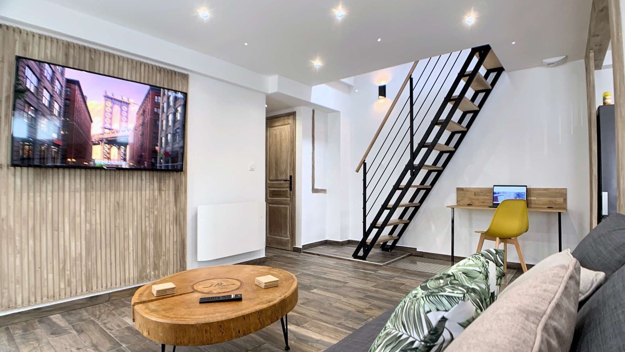 Photo of Livingroom in Quartier Saint-Clement - Jardin des Plantes