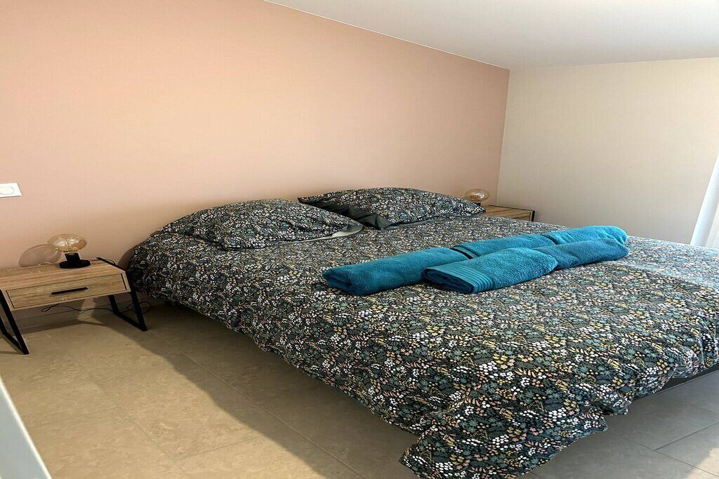 Photo of Bedroom in Cessenon-sur-Orb