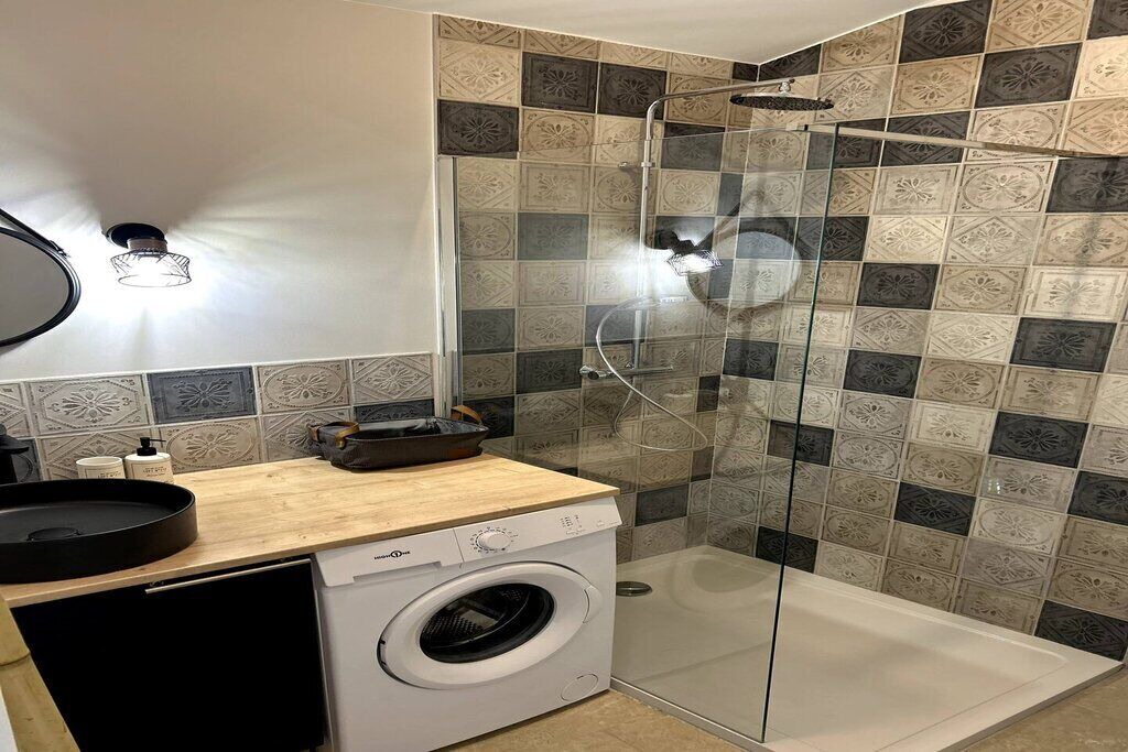 Photo of Bathroom in Cessenon-sur-Orb