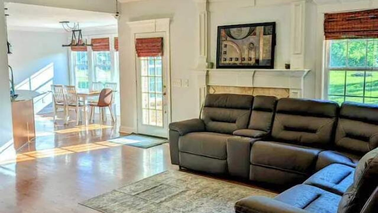 Photo of Livingroom in Wilson County
