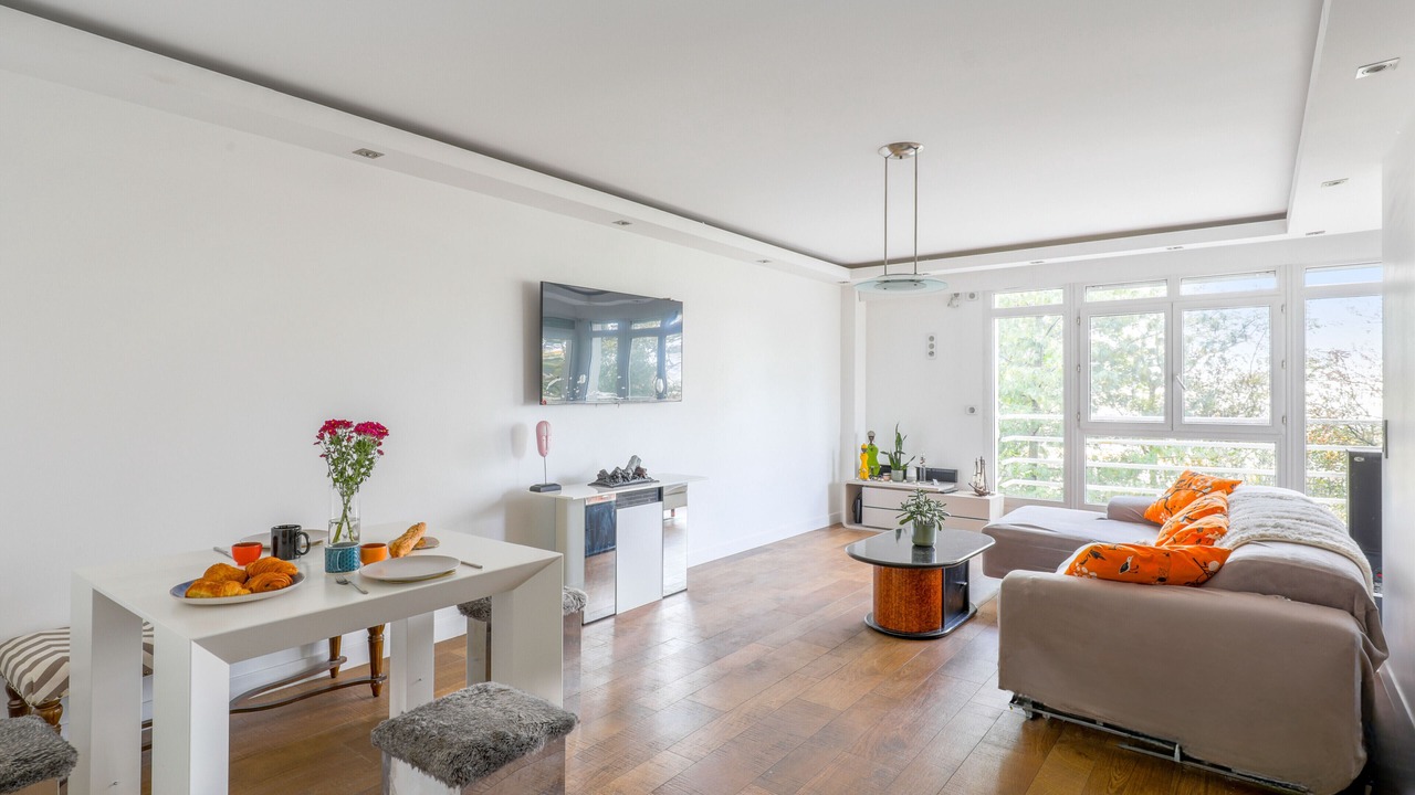 Photo of Livingroom in Issy-les-Moulineaux