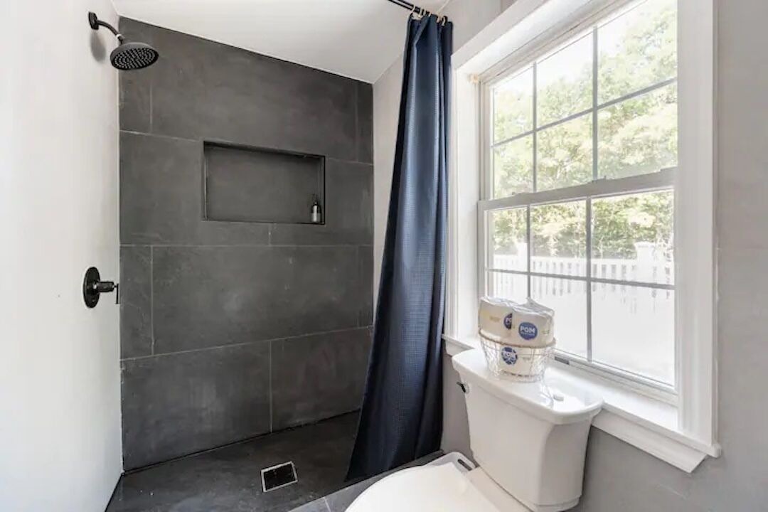 Photo of Bathroom in Campbell Hall