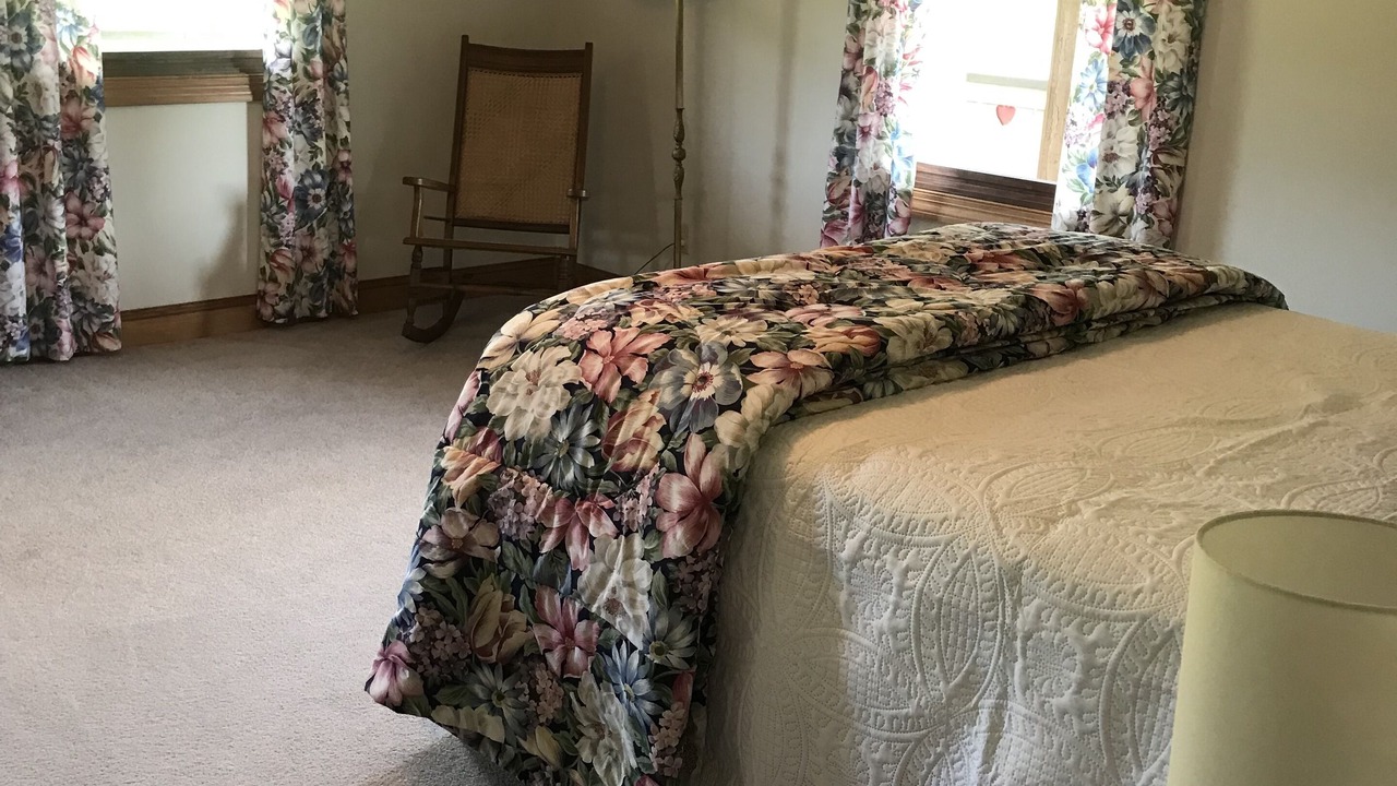 Photo of Bedroom in Topeka