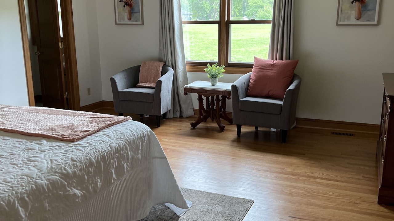 Photo of Bedroom in Topeka