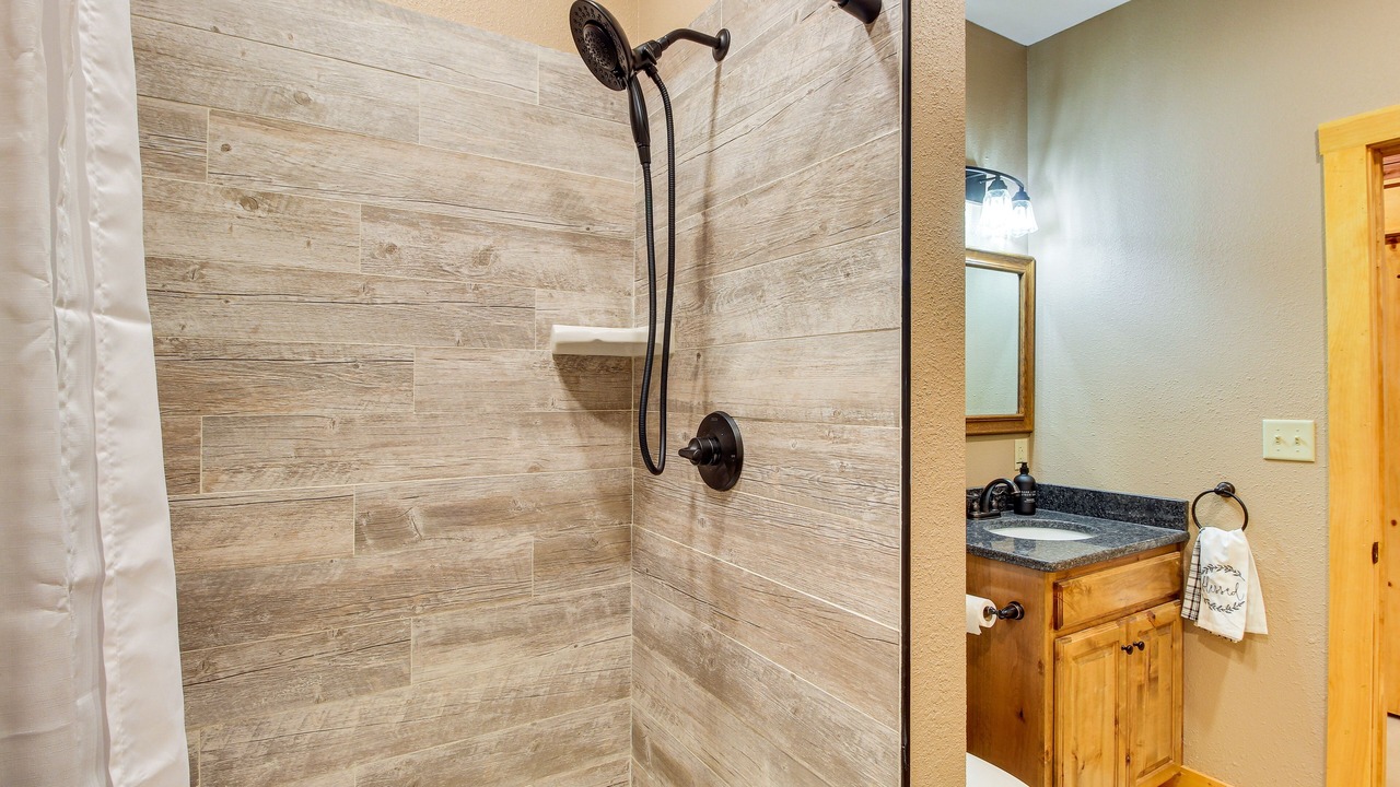 Photo of Bathroom in Drexel