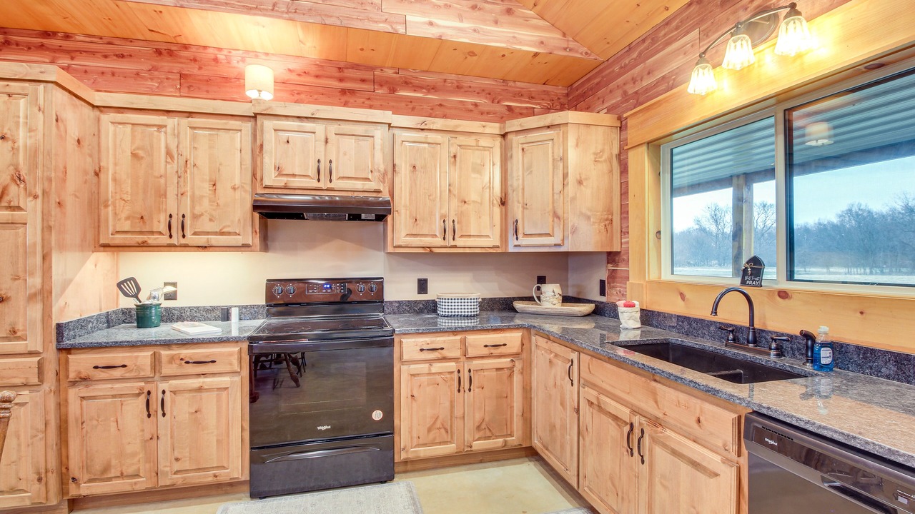 Photo of Kitchen in Drexel