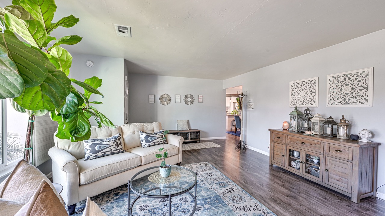 Photo of Bedroom in Lincoln Acres