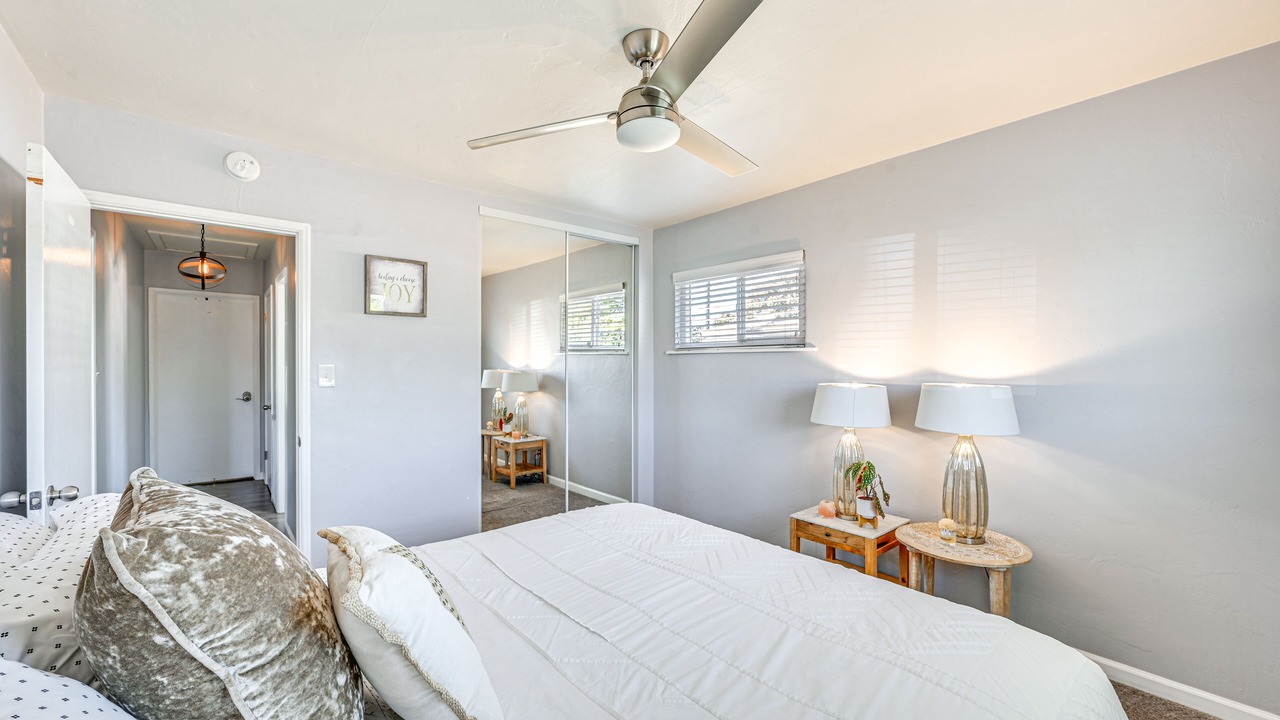 Photo of Bedroom in Lincoln Acres