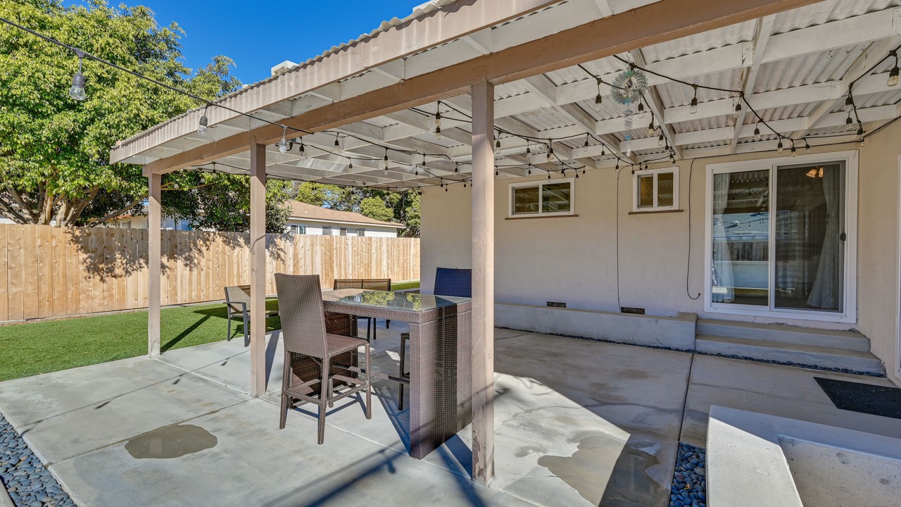 Photo of Outdoor in Lincoln Acres