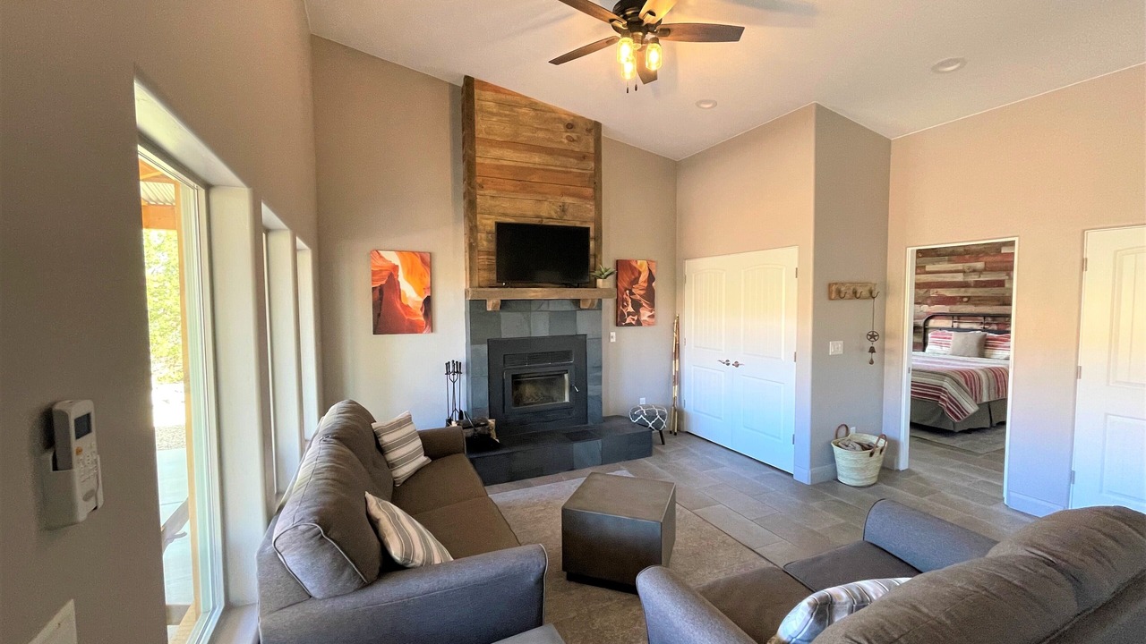 Photo of Livingroom in Kanab