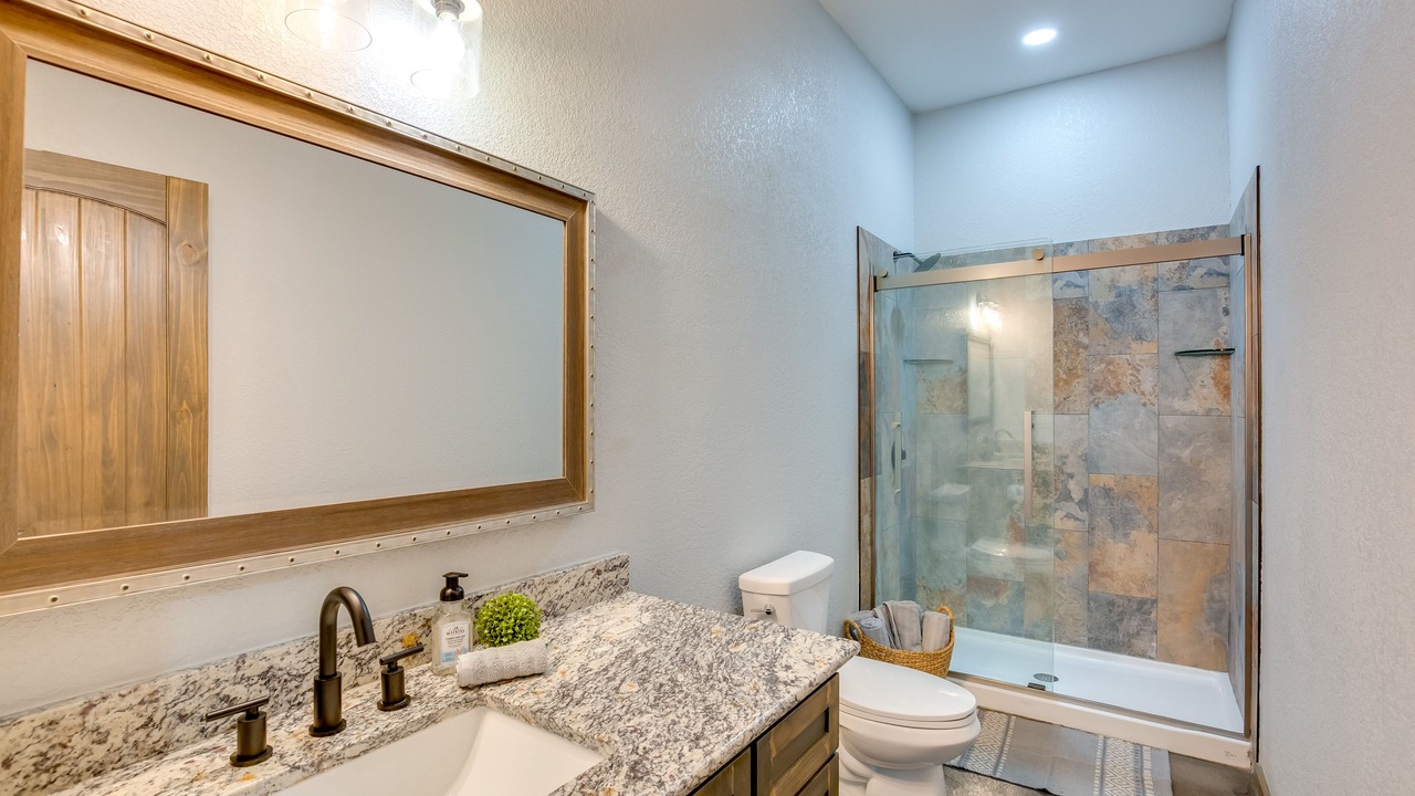 Photo of Bathroom in Yantis