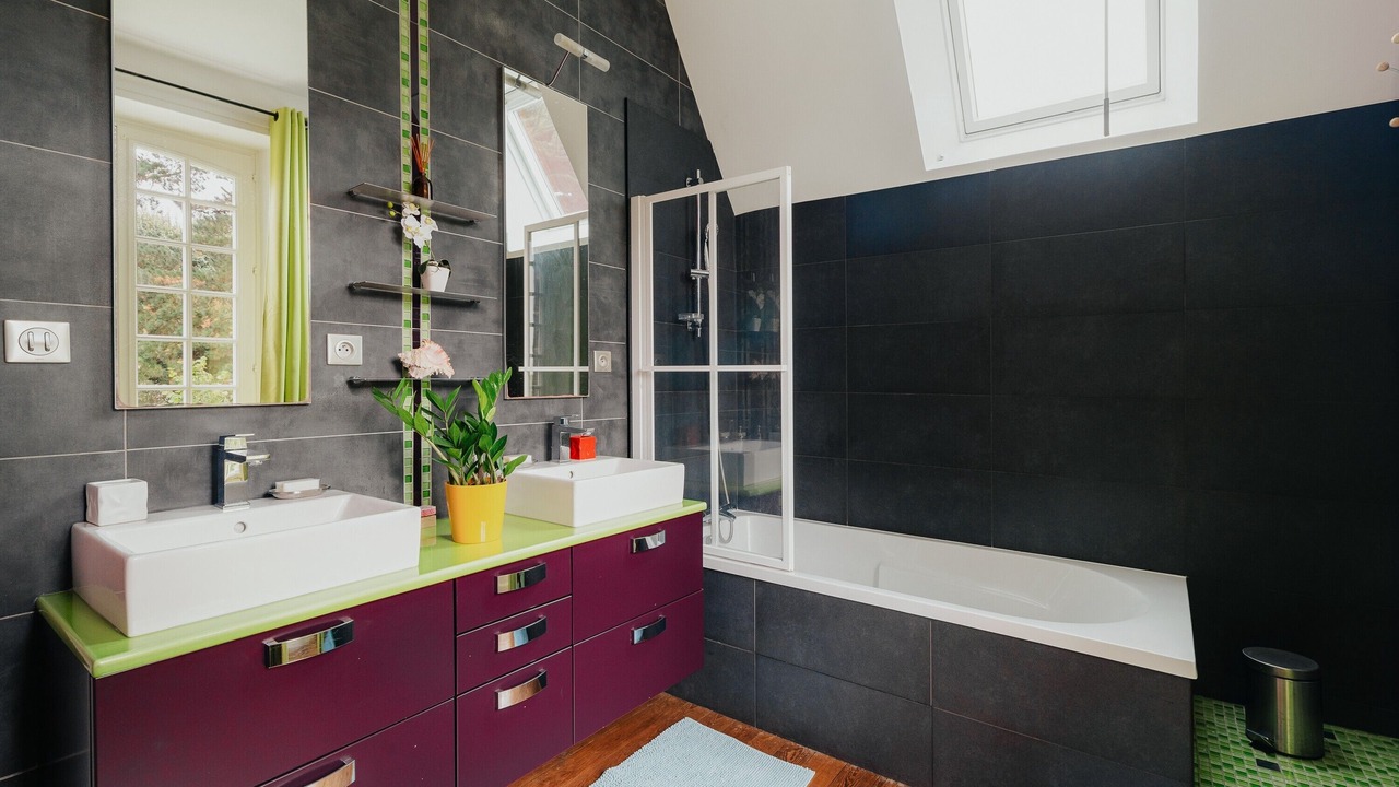 Photo of Bathroom in Hede