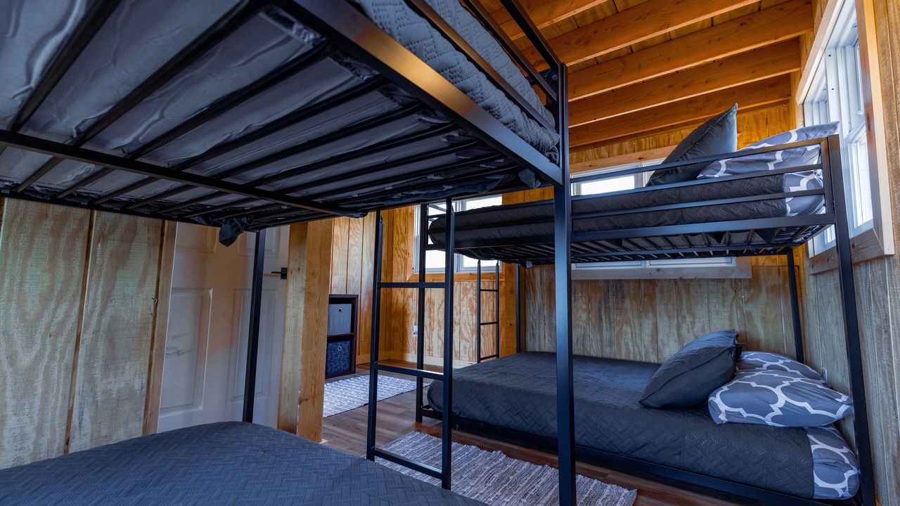 Photo of Others in Hewitt