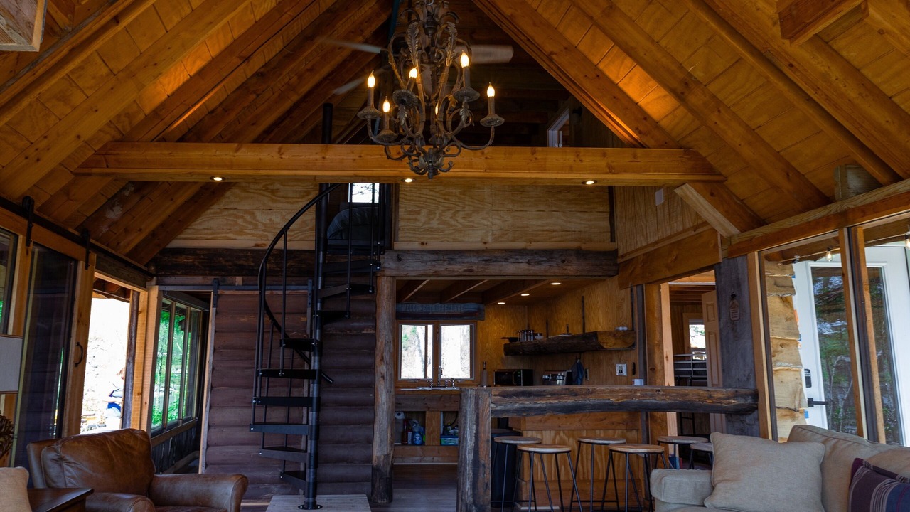 Photo of Others in Hewitt