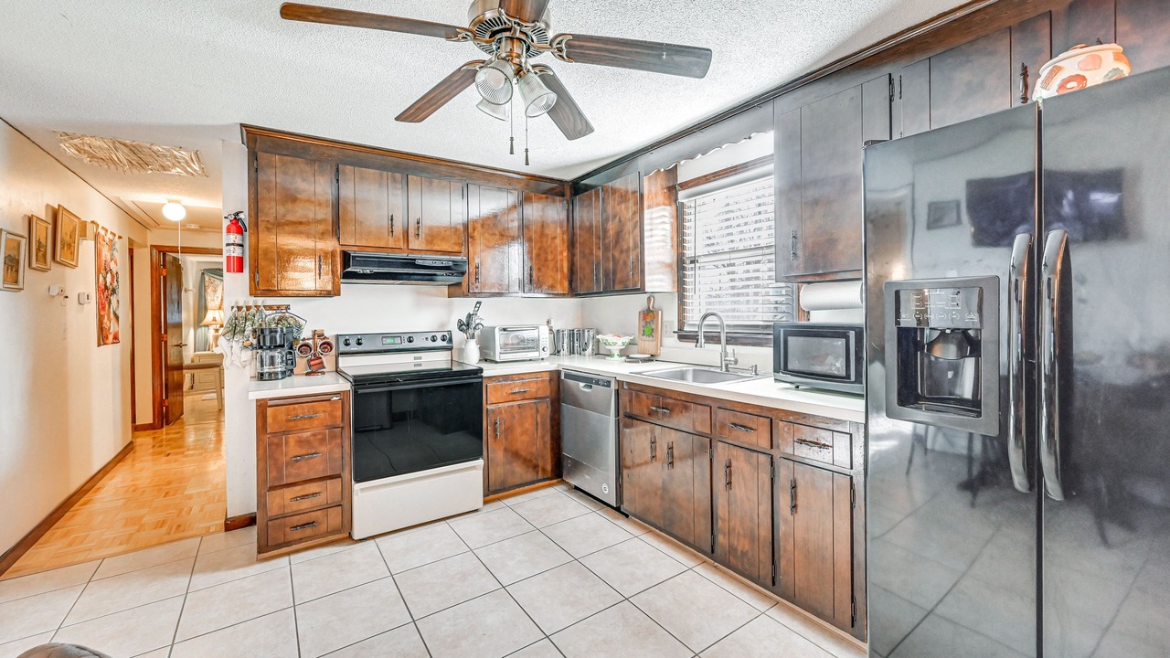 Photo of Others in Windsor