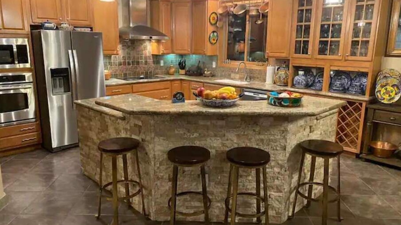 Photo of Kitchen in New Tucson