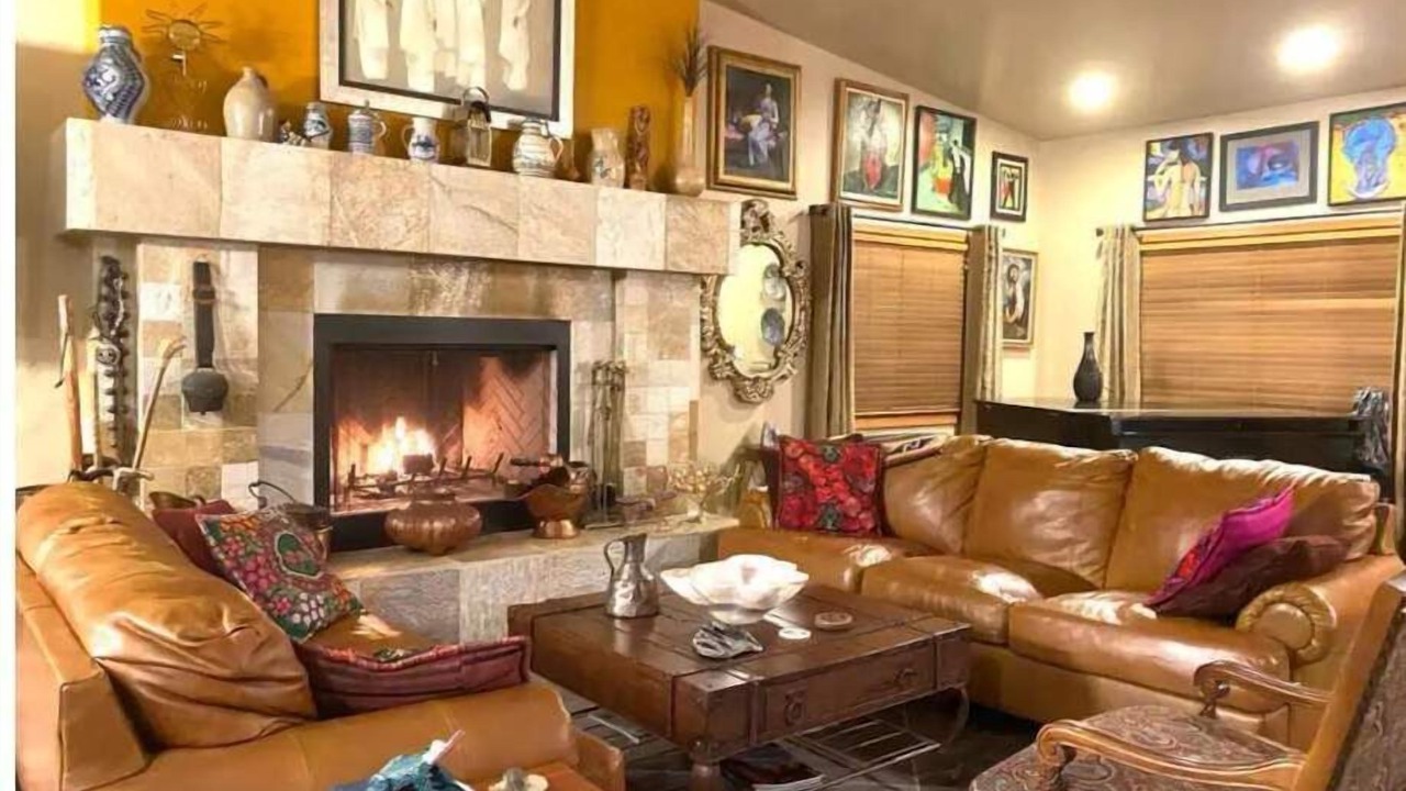 Photo of Livingroom in New Tucson
