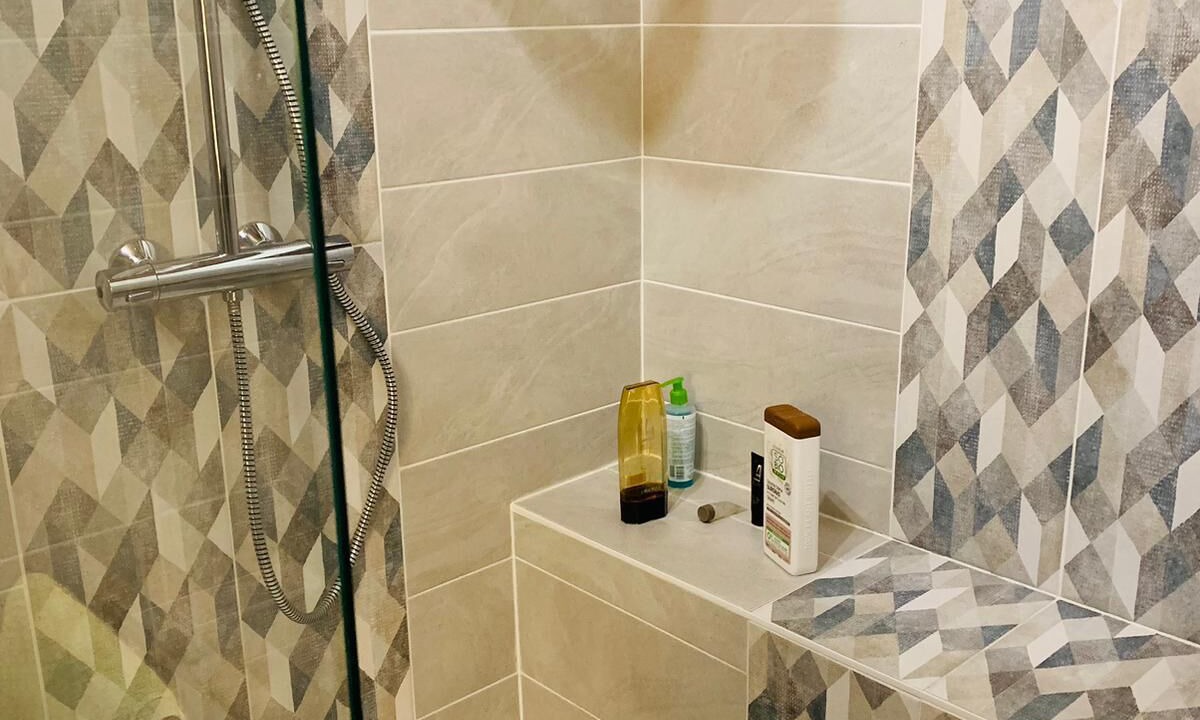 Photo of Bathroom in Cordes-sur-Ciel