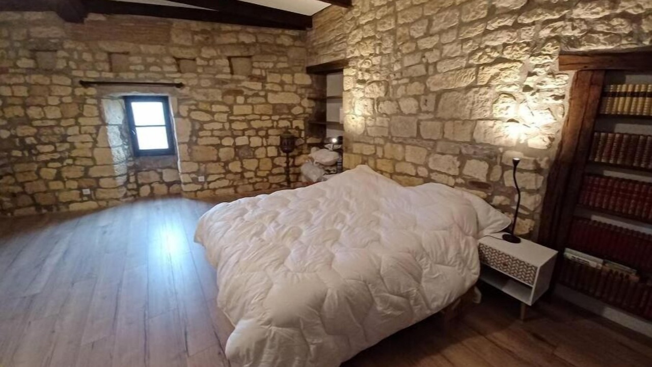 Photo of Bedroom in Cordes-sur-Ciel