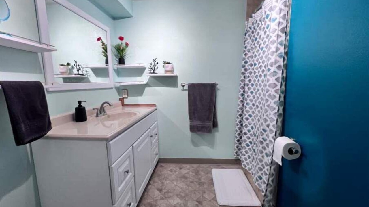 Photo of Bathroom in Silverton