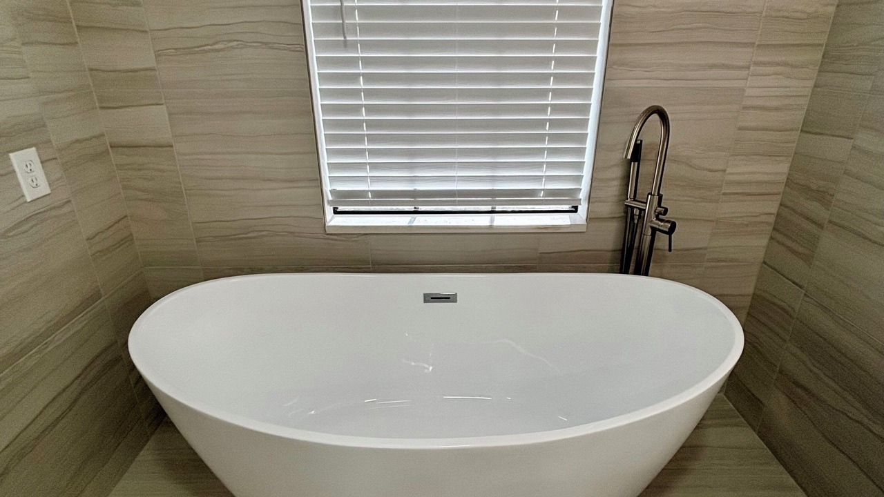 Photo of Bathroom in The Colony
