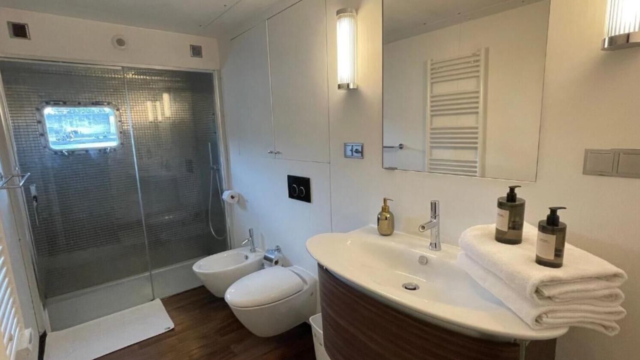 Photo of Bathroom in Quartier du Gros-Caillou