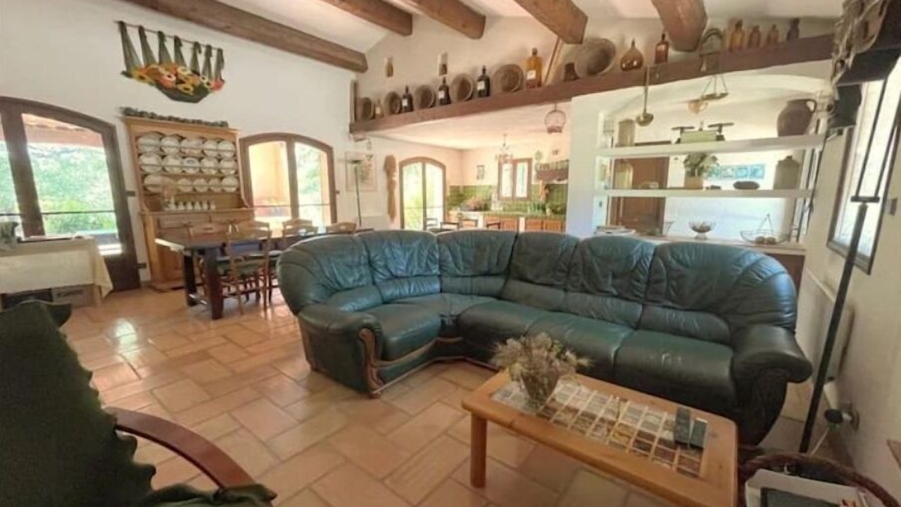 Photo of Livingroom in Saint-Paul-en-Foret