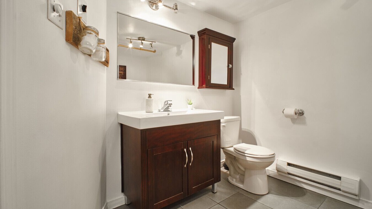 Photo of Bathroom in Saint-Roch