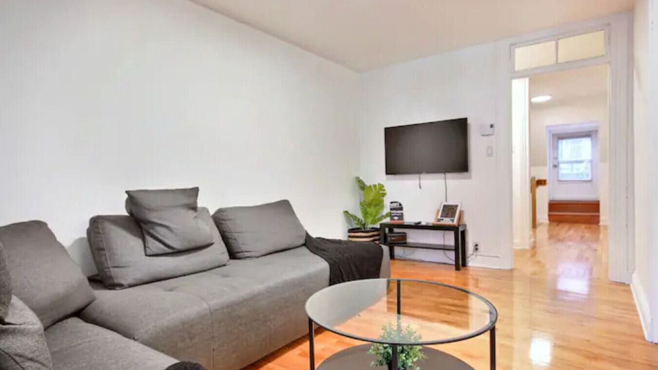 Photo of Livingroom in La Cite-Limoilou