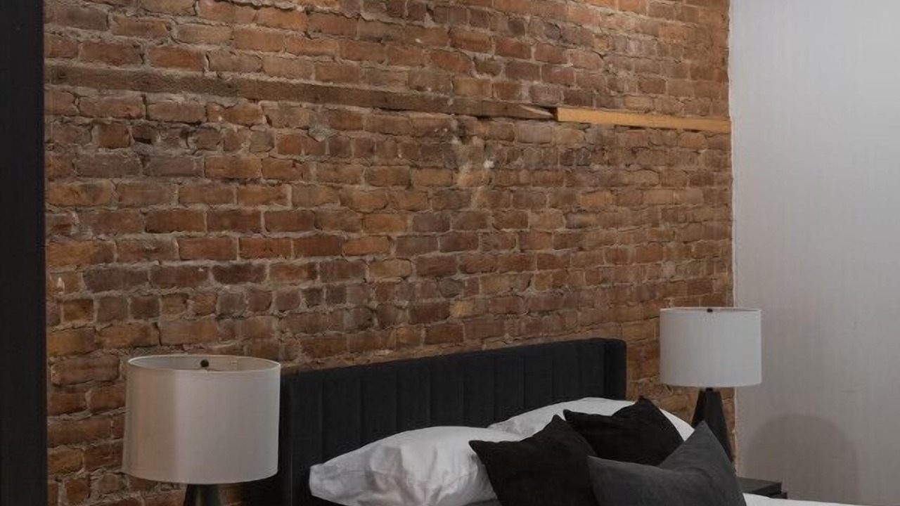 Photo of Bedroom in La Cite-Limoilou