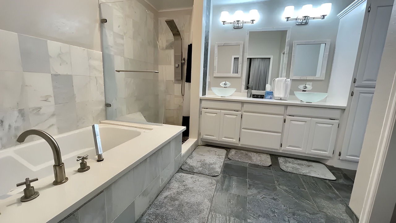 Photo of Bathroom in Edmond