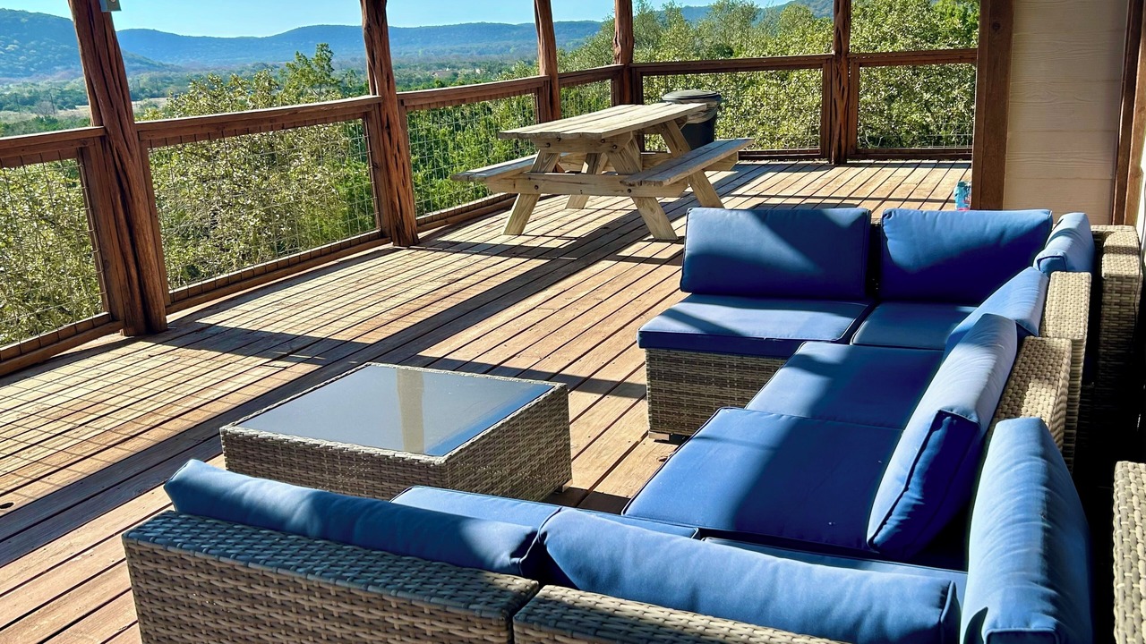 Photo of Outdoor in Concan