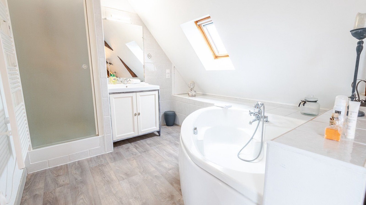 Photo of Bathroom in Amboise