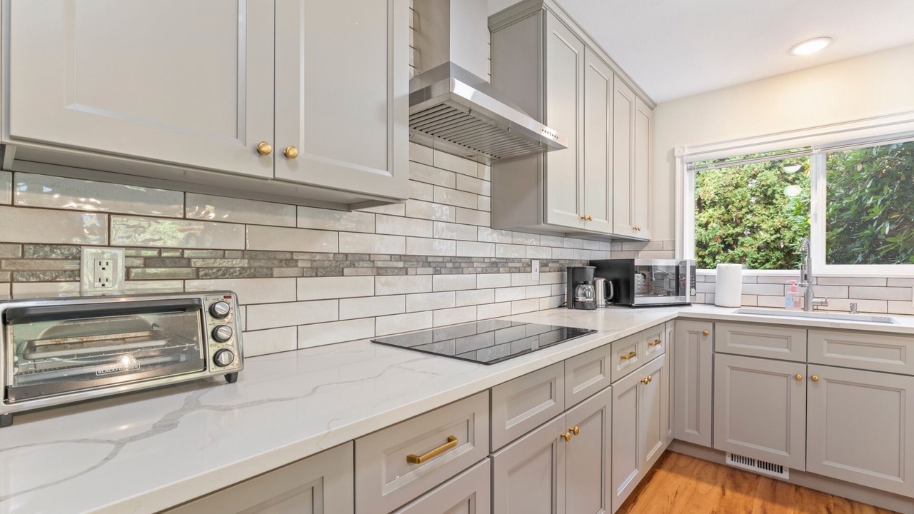 Photo of Others in Vancouver