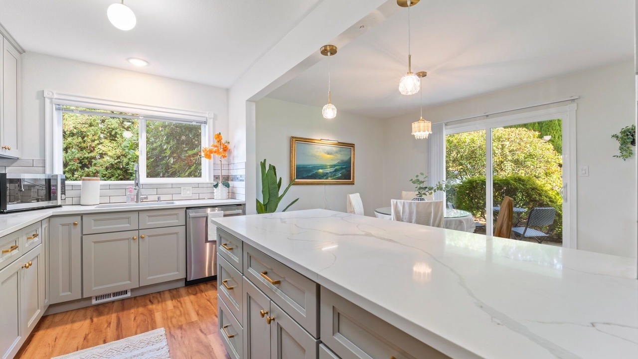 Photo of Others in Vancouver