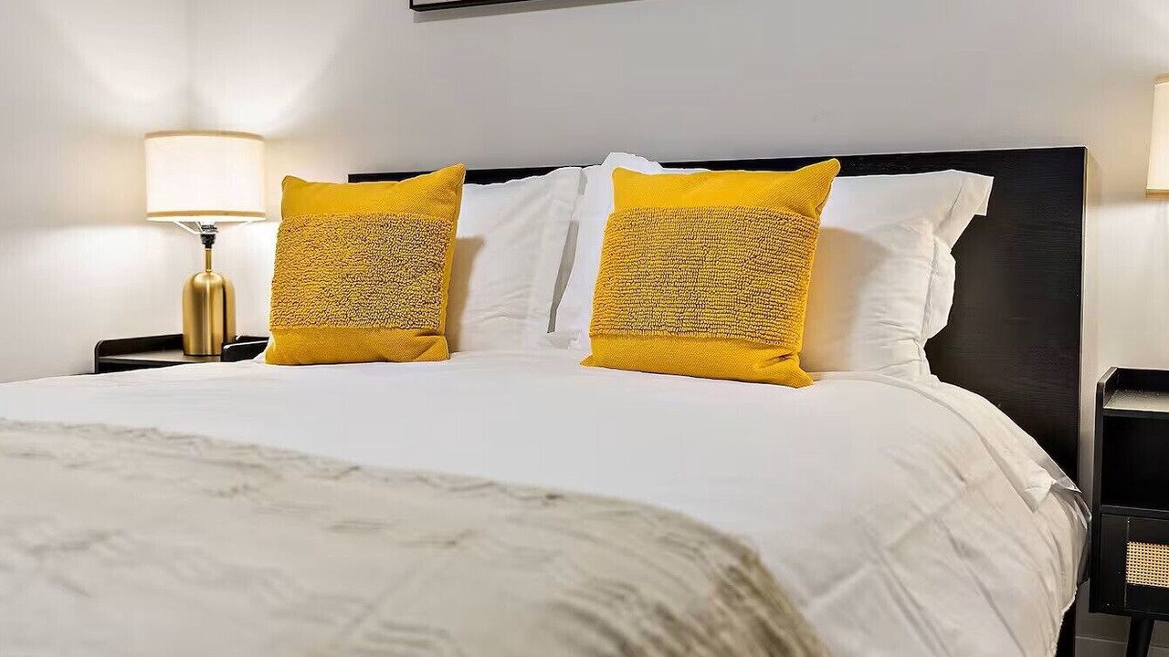Photo of Bedroom in St. Anthony West