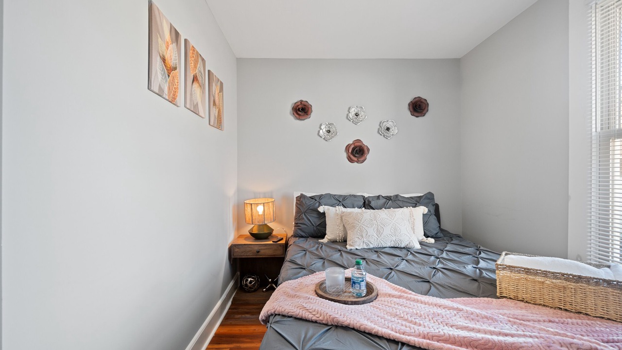 Photo of Bedroom in Buckroe Beach