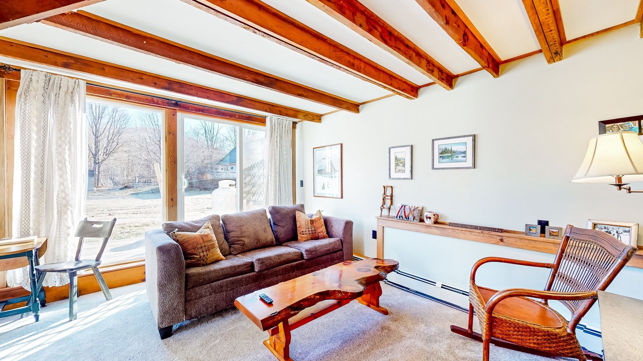 Photo of Livingroom in Proctorsville