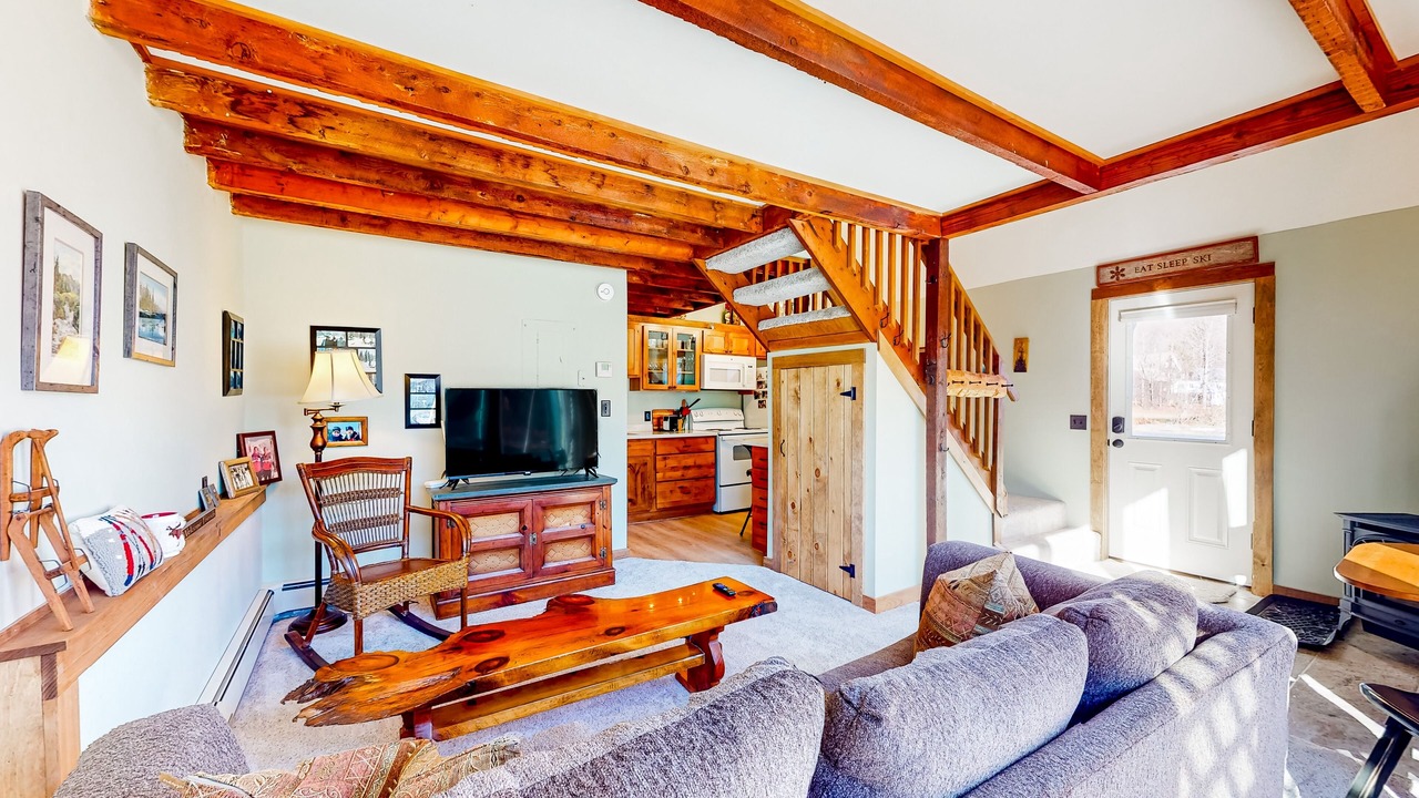 Photo of Livingroom in Proctorsville