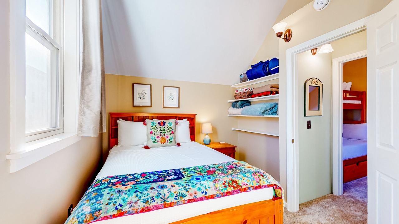 Photo of Bedroom in Proctorsville