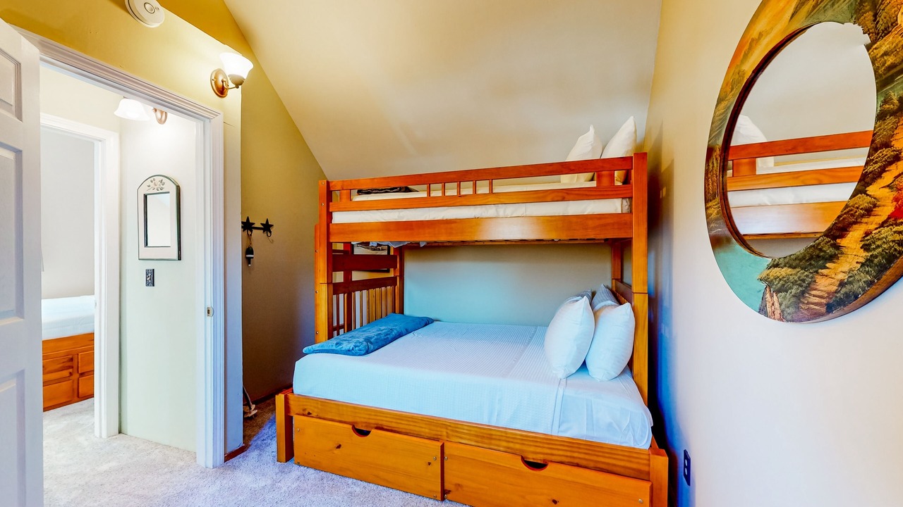 Photo of Bedroom in Proctorsville