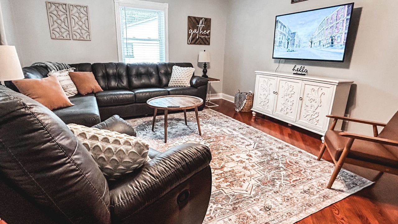 Photo of Livingroom in Elgin
