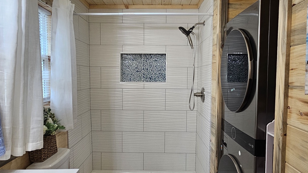 Photo of Bathroom in Tunnel Hill