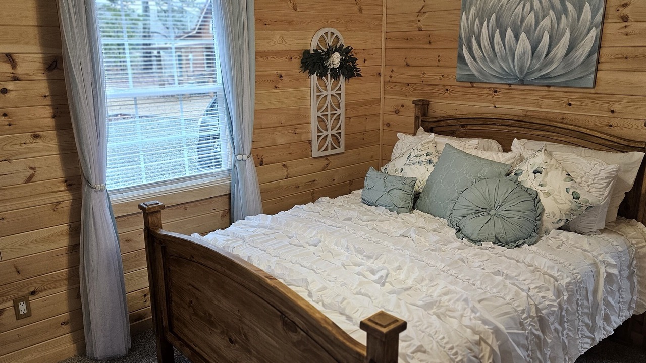 Photo of Bedroom in Tunnel Hill