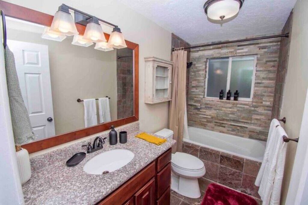 Photo of Bathroom in Cottonwood Heights