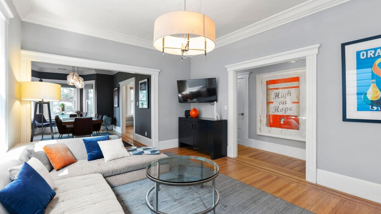 Photo of Livingroom in Pacific Heights