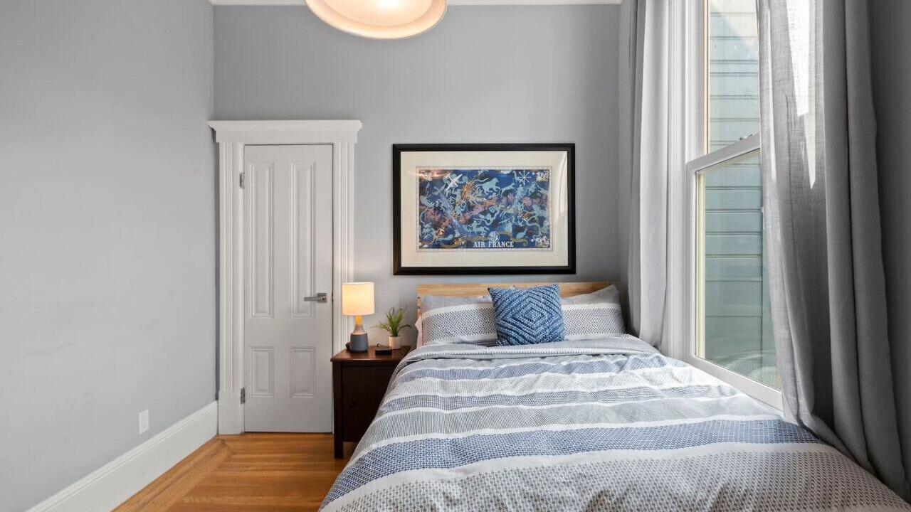 Photo of Bedroom in Pacific Heights
