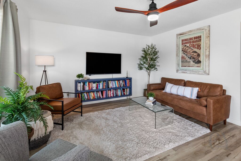 Photo of Livingroom in Berryville